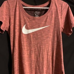 NIKE pink Tee